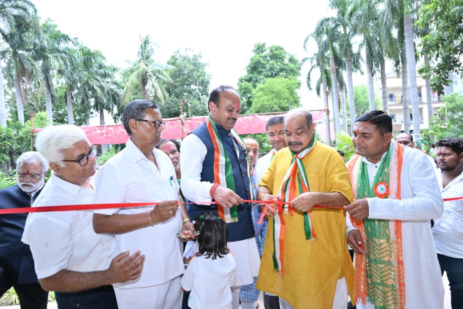 जनसुविधाओं के विस्तार की दिशा में एक और कदम, एसबीआई कॉलोनी बाल उद्यान में ₹5 लाख के शेड का लोकार्पण